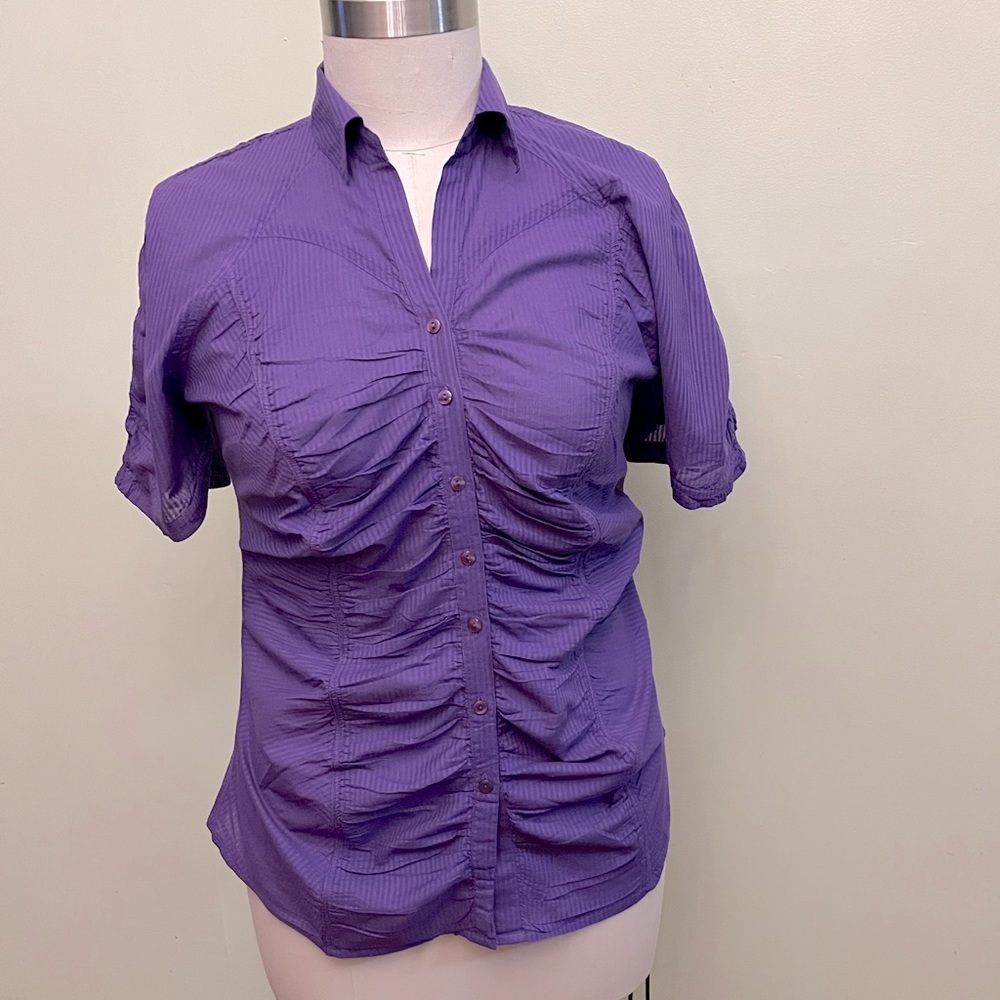 Fashion Webb button down ruching front and sleeves women blouse size XL, NWT.
